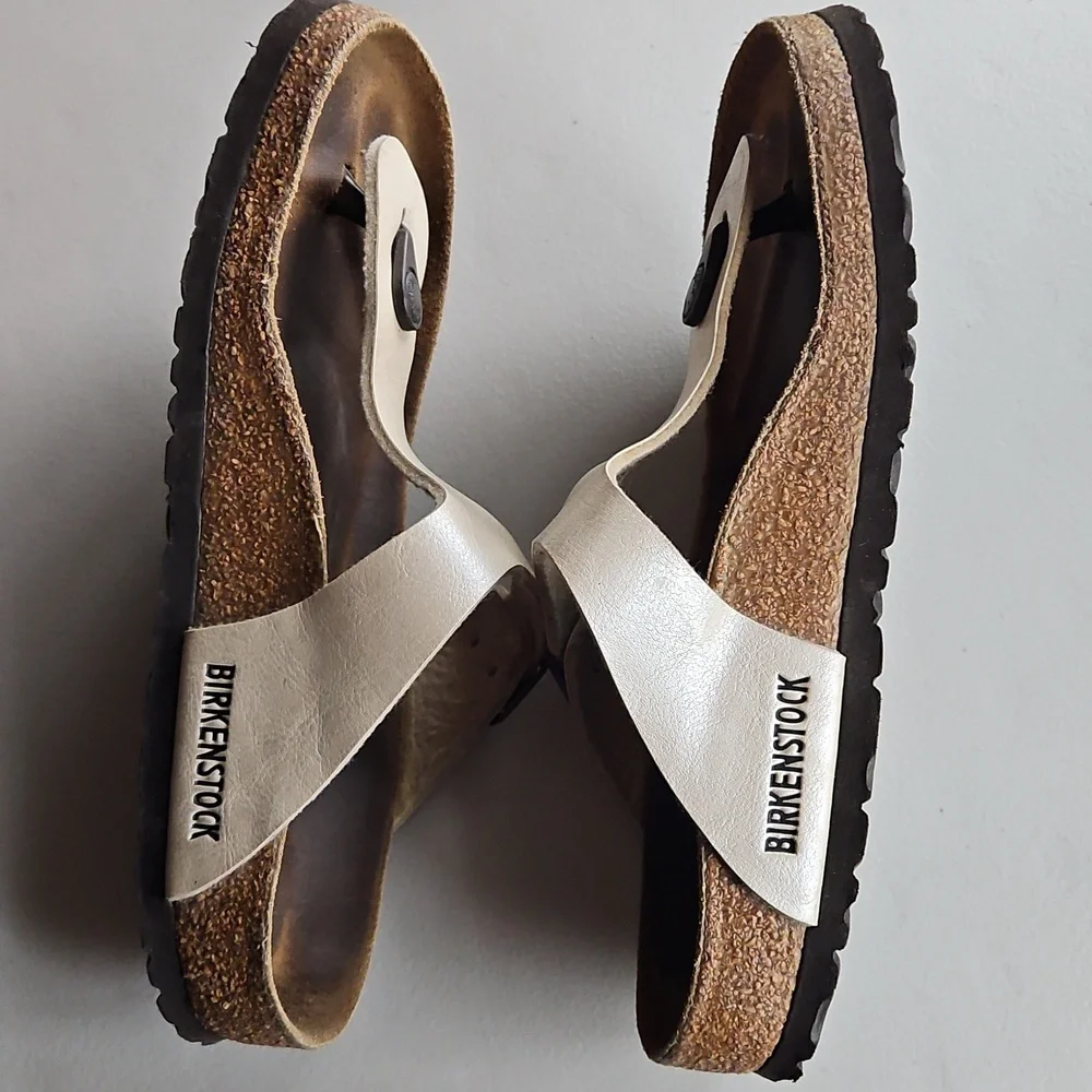 Birkenstock Light Cream Sandals Size 7 Womens - Picture 12 of 13